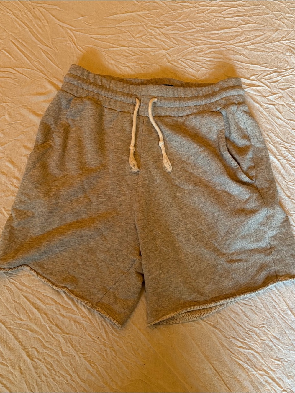 H&M grey sweatshort